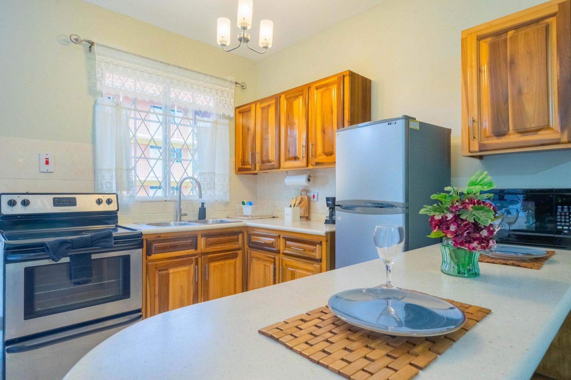 Musgrave Annex- Comfy 1 Bedroom Apartment On The Ground Floor Kingston Exterior photo